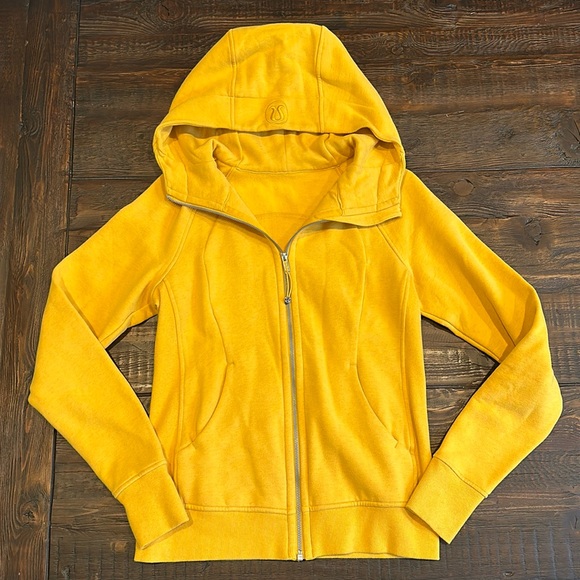 Lululemon Scuba Hoodie *Light Cotton Fleece
Vivid Amber (First Release) - Picture 1 of 4